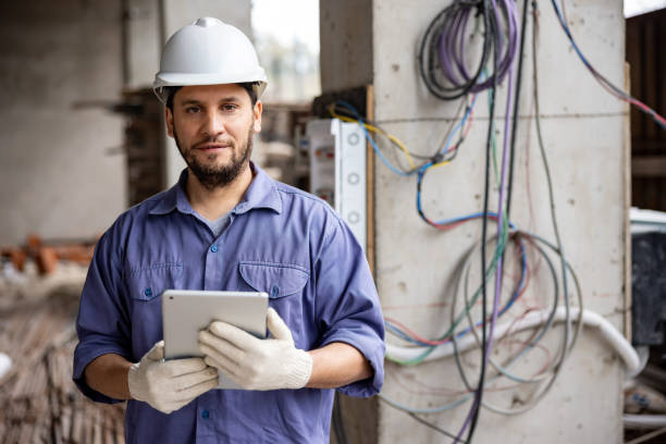 Best Affordable Emergency Electrician  in Wiggins, MS